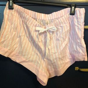 V.S. Lounge shorts